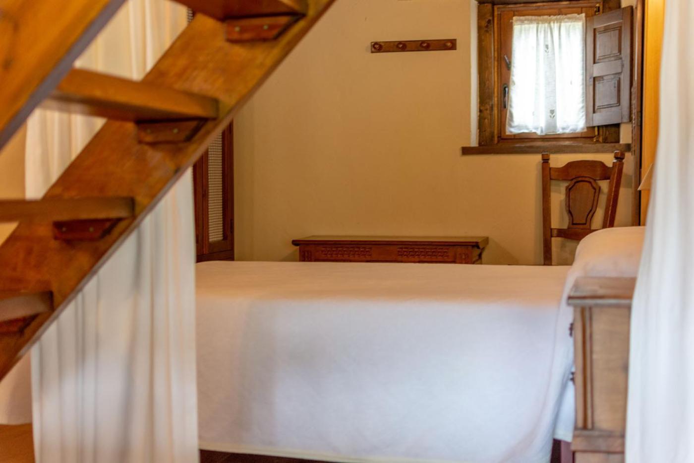 Apartamentos Rurales Los Picos De Redo 카말레노 외부 사진